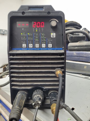 Miller maxstar 200amp - 200amp, tig