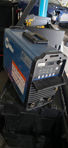 Miller maxstar 200 mig welder - maxstar,